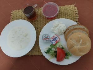 22.04.2025  Śniadanie  -  dieta lekkostrawna