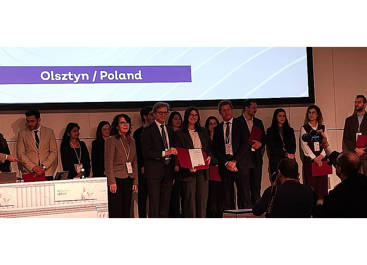 Zdjęcie zbiorowe uczestników